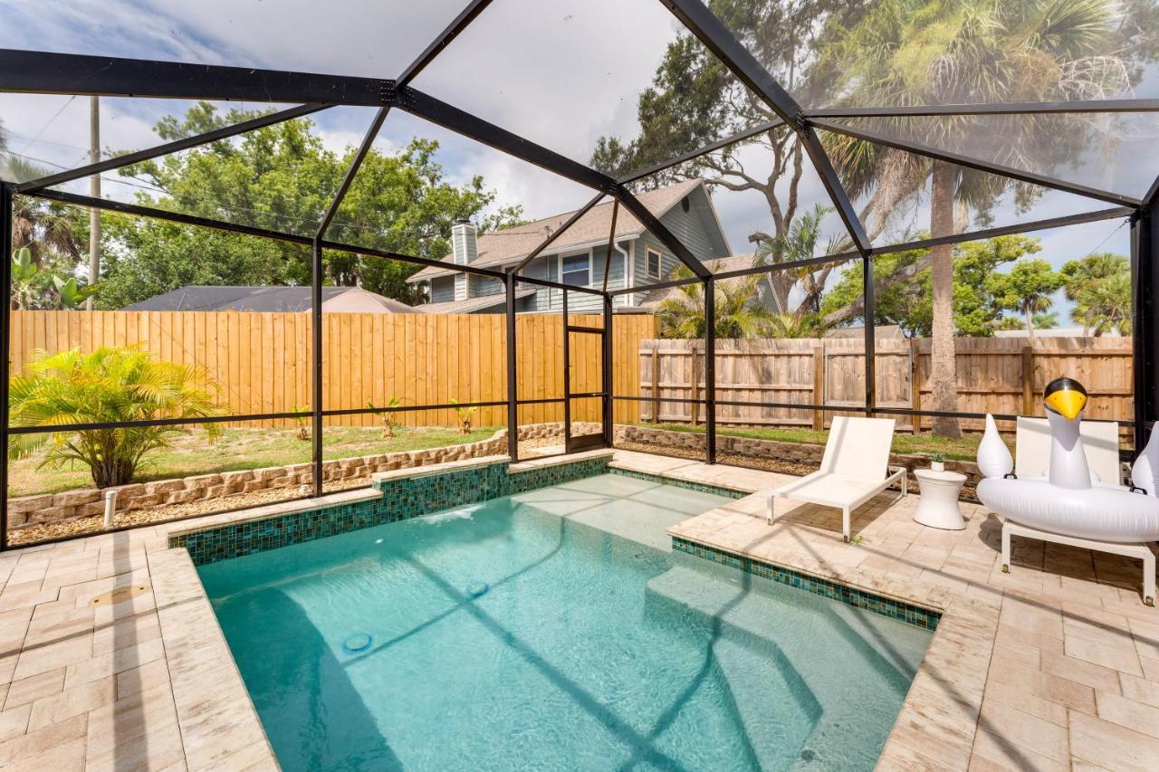 Nokomis Home With Screened Pool, 3 Mi To Beaches! Exterior foto